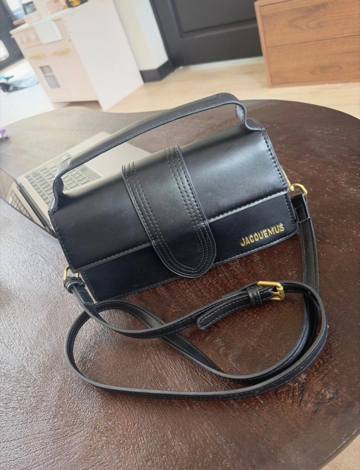 Jacquemus Le Grand Bambino tas zwart, Sieraden, Tassen en Uiterlijk, Ophalen, Zo goed als nieuw, Zwart, Handtas