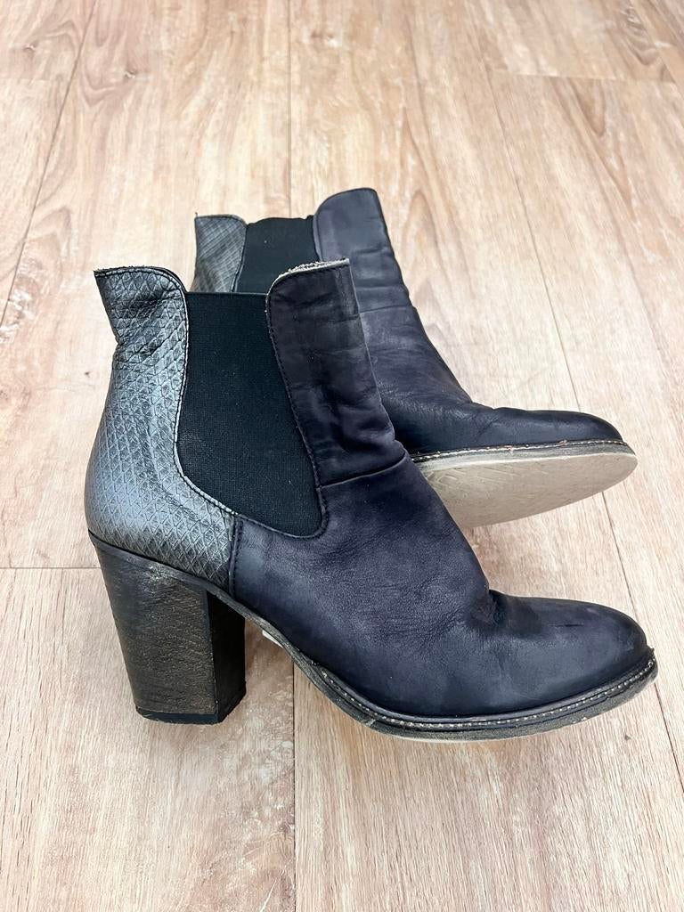 Manfield leren made in italy enkellaarsjes maat 39, Ophalen of Verzenden, Gedragen, Zwart, Lage of Enkellaarzen