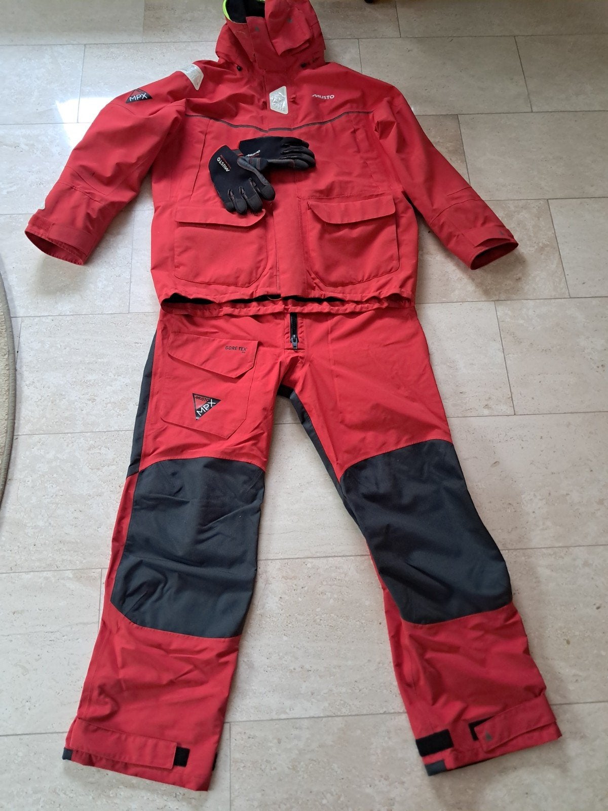 Musto MPX Zeilpak (Jas, Broek, Handschoenen) - XL, Musto, Heer, Ophalen of Verzenden, Zo goed als nieuw