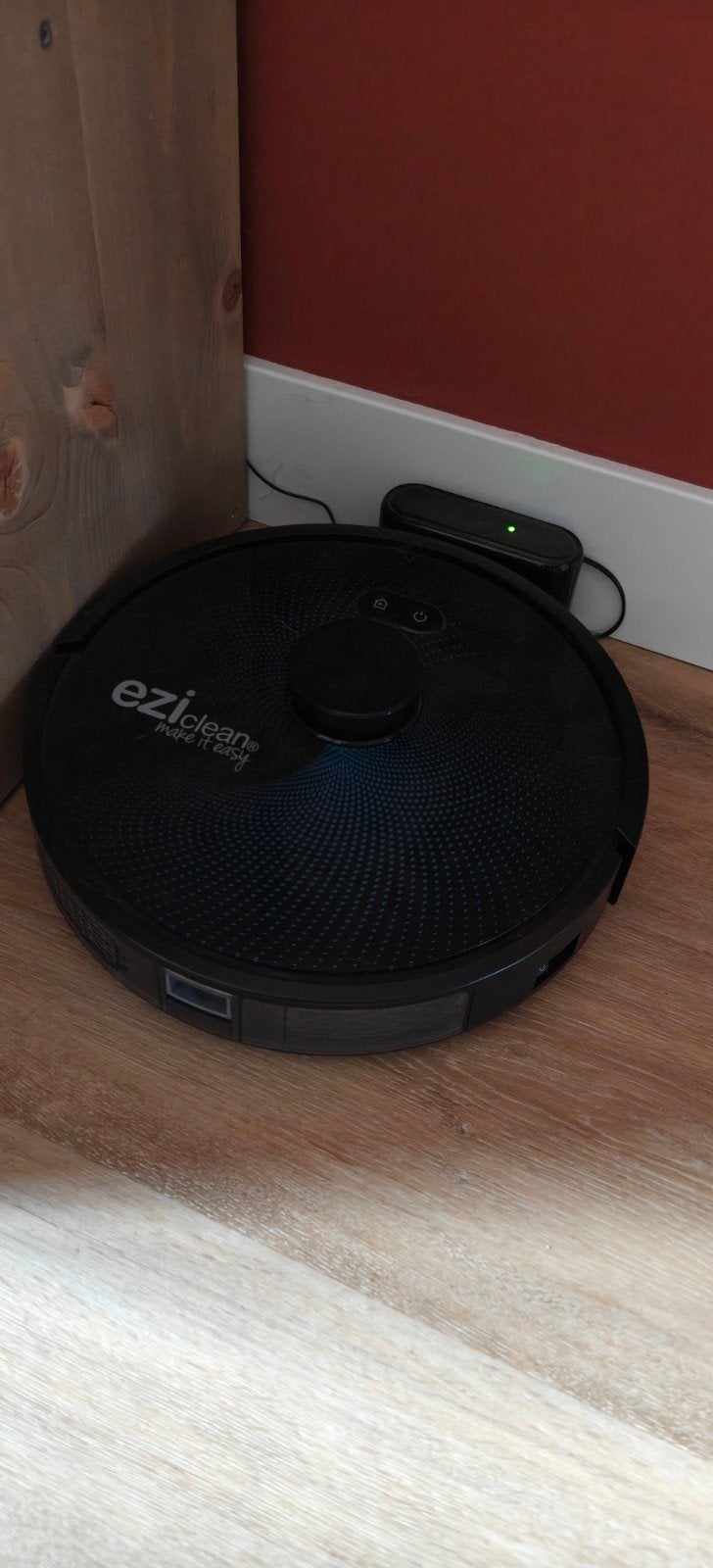 Ezi clean aqua Connect x850(Robbie), Ophalen, Zo goed als nieuw, Robotstofzuiger, Overige merken