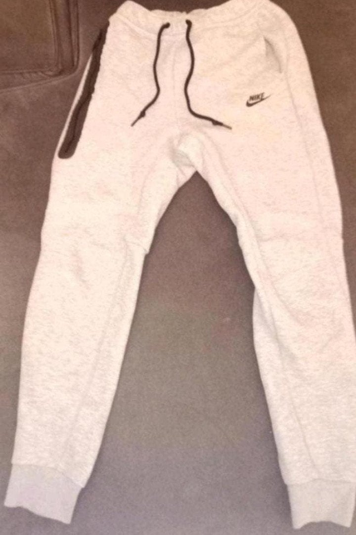 Nike tech fleece, Nike, Ophalen of Verzenden, Zo goed als nieuw, Grijs