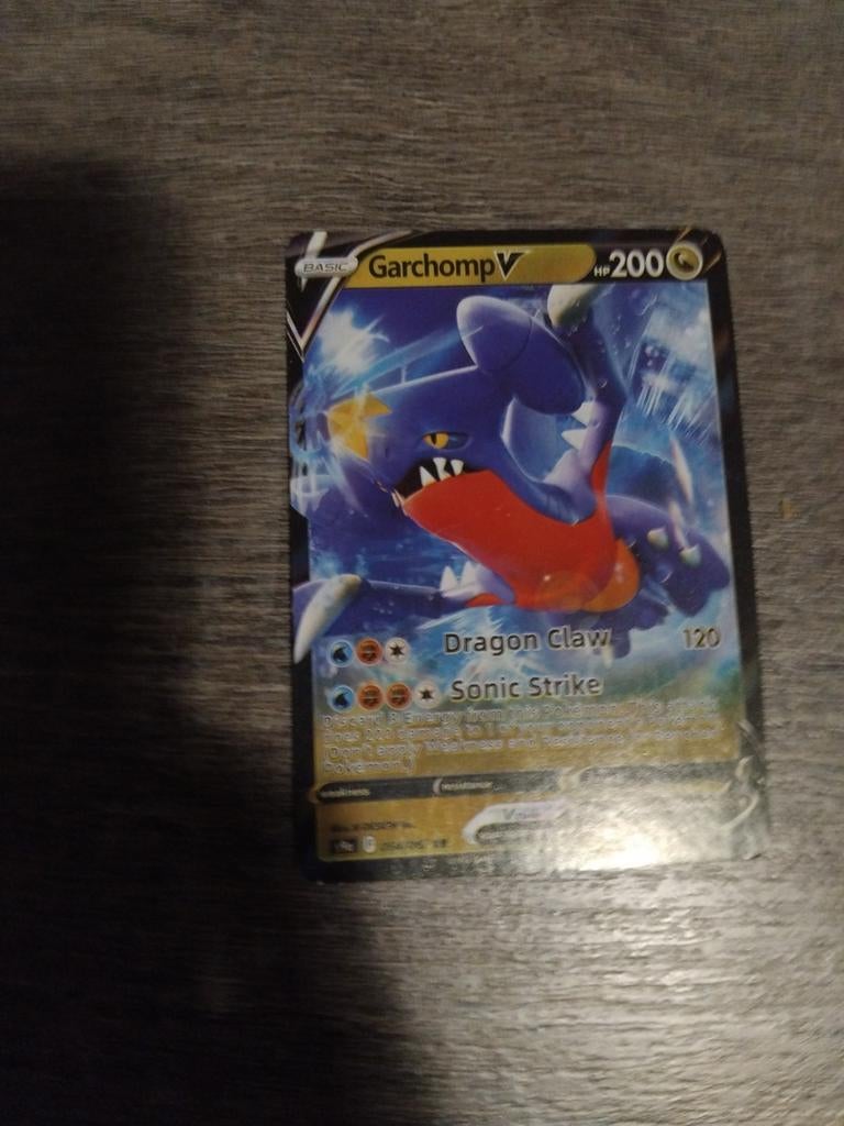 Garchomp V Pokémon Kaart - Zo goed als nieuw, Ophalen of Verzenden, Zo goed als nieuw, Losse kaart