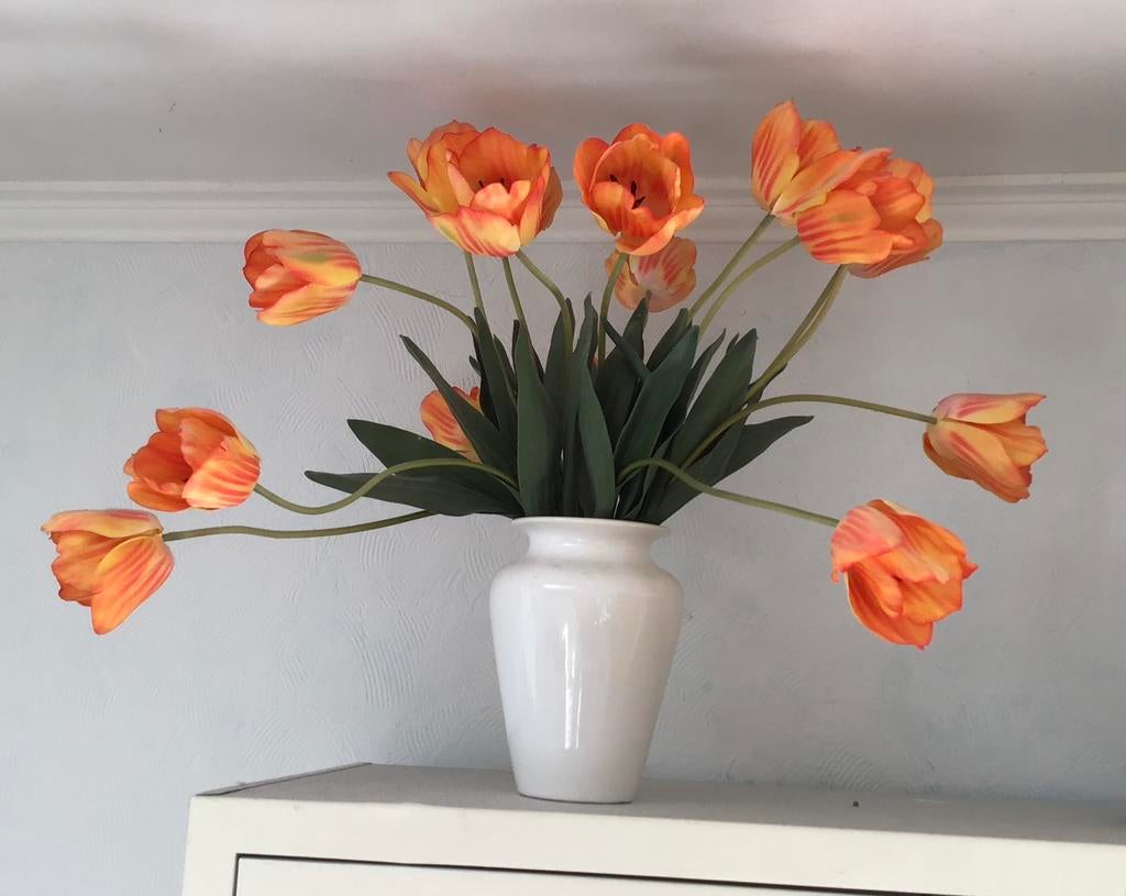 16 zijden oranje tulpen- kunstbloem, Ophalen of Verzenden, Zo goed als nieuw