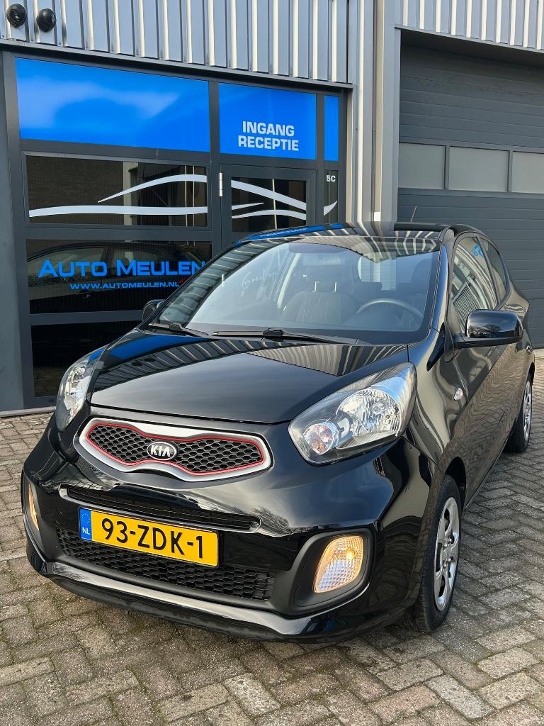 Kia Picanto 1.0 Cvvt 3-DRS 2012 Zwart, Auto's, Kia, Voorwielaandrijving, Stof, Zwart, 400 kg