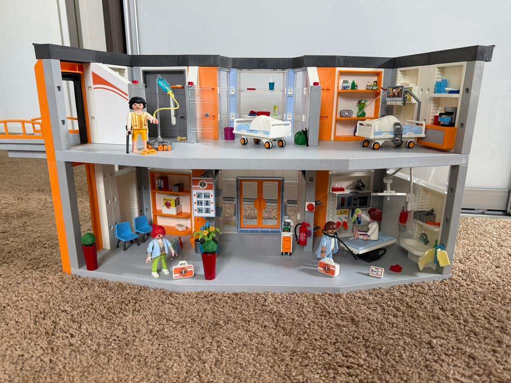 Playmobil Ziekenhuis met veel accessoires, Ophalen of Verzenden, Zo goed als nieuw, Complete set