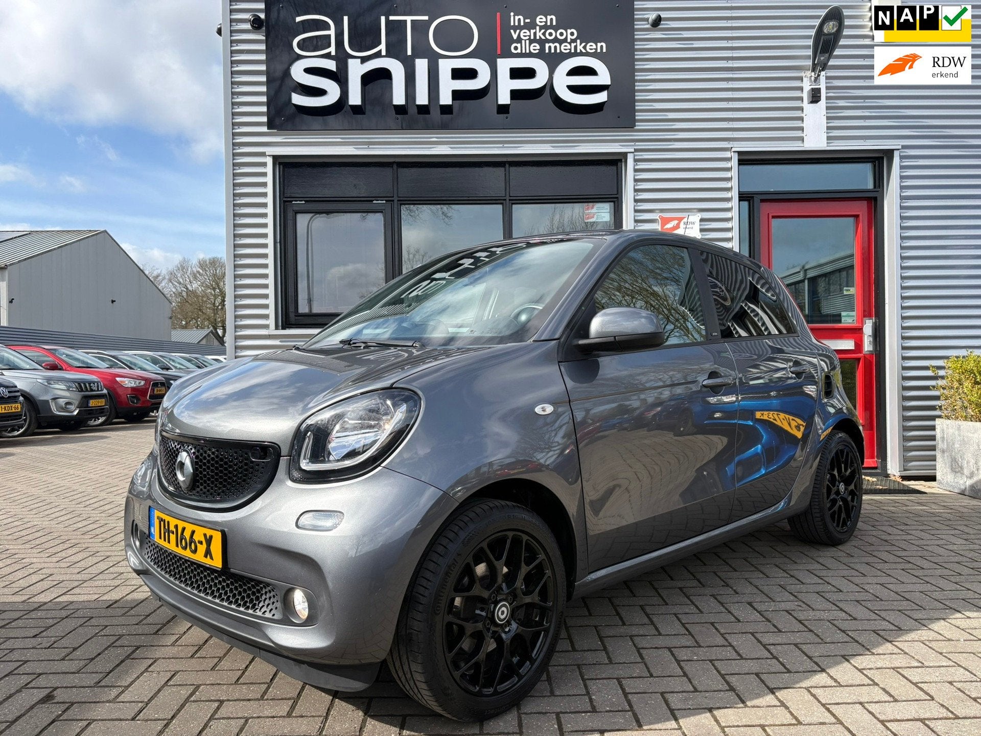 Smart Forfour 1.0 Prime -5DRS.-CLIMA-STOELVERWARMING-JBL SOU, Achterwielaandrijving, Gebruikt, 4 stoelen, Handgeschakeld