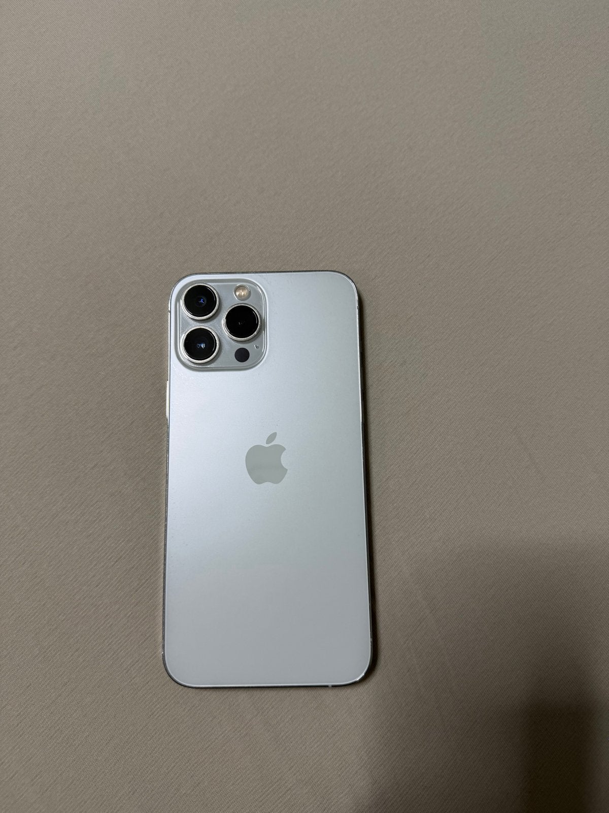 iPhone 13 Pro Max 128GB wit - Zo goed als nieuw, Ophalen, 128 GB, Wit, Zonder simlock