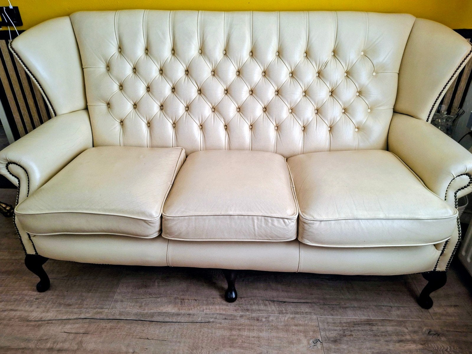 Chesterfield Springvale driezitsbank in crème, Ophalen, Gebruikt, 150 tot 200 cm, Driepersoons