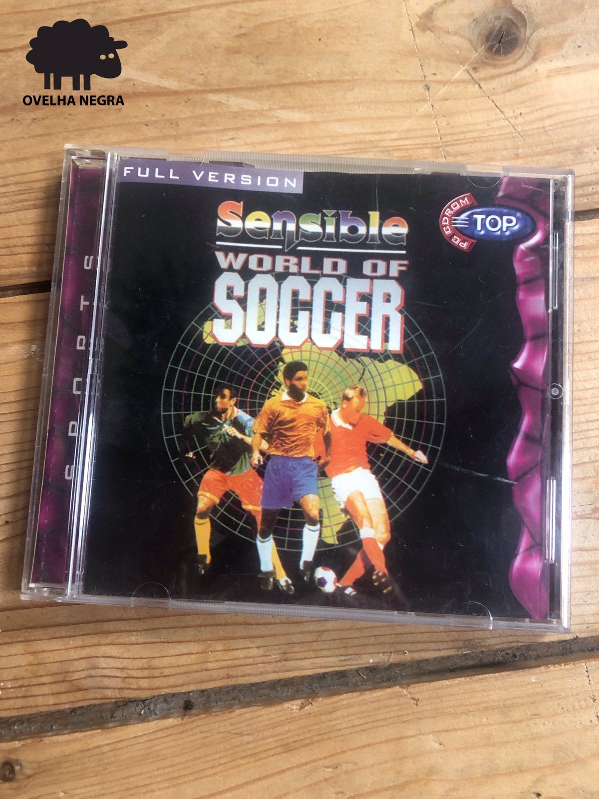 RetroGame - Sensible World of Soccer voor de PC, 2 spelers, Eén computer, Ophalen of Verzenden, Zo goed als nieuw