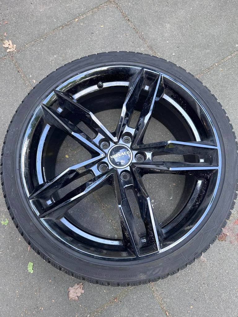zgan 19inch monaco velgen + banden, Auto-onderdelen, Banden en Velgen, Winterbanden, 235 mm, Personenwagen, Ophalen