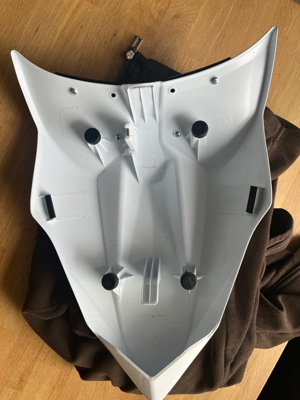 Zitje cover voor Kawasaki Ninja 650 (wit), Motoren, Ophalen, Gebruikt