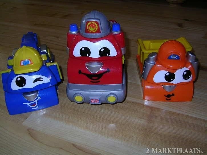 3 in 1 auto, robot en losse blokken van megabloks, Kinderen en Baby's, Speelgoed | Speelgoedvoertuigen, Ophalen of Verzenden, Zo goed als nieuw