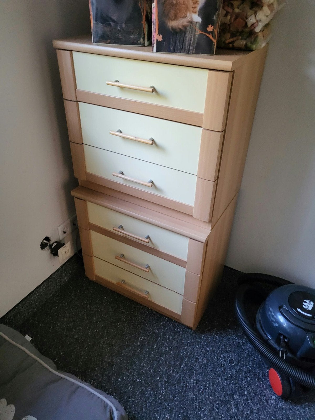 TE KOOP 2 LADEKASTJES, Ophalen, Gebruikt, 50 tot 100 cm, 3 of 4 laden