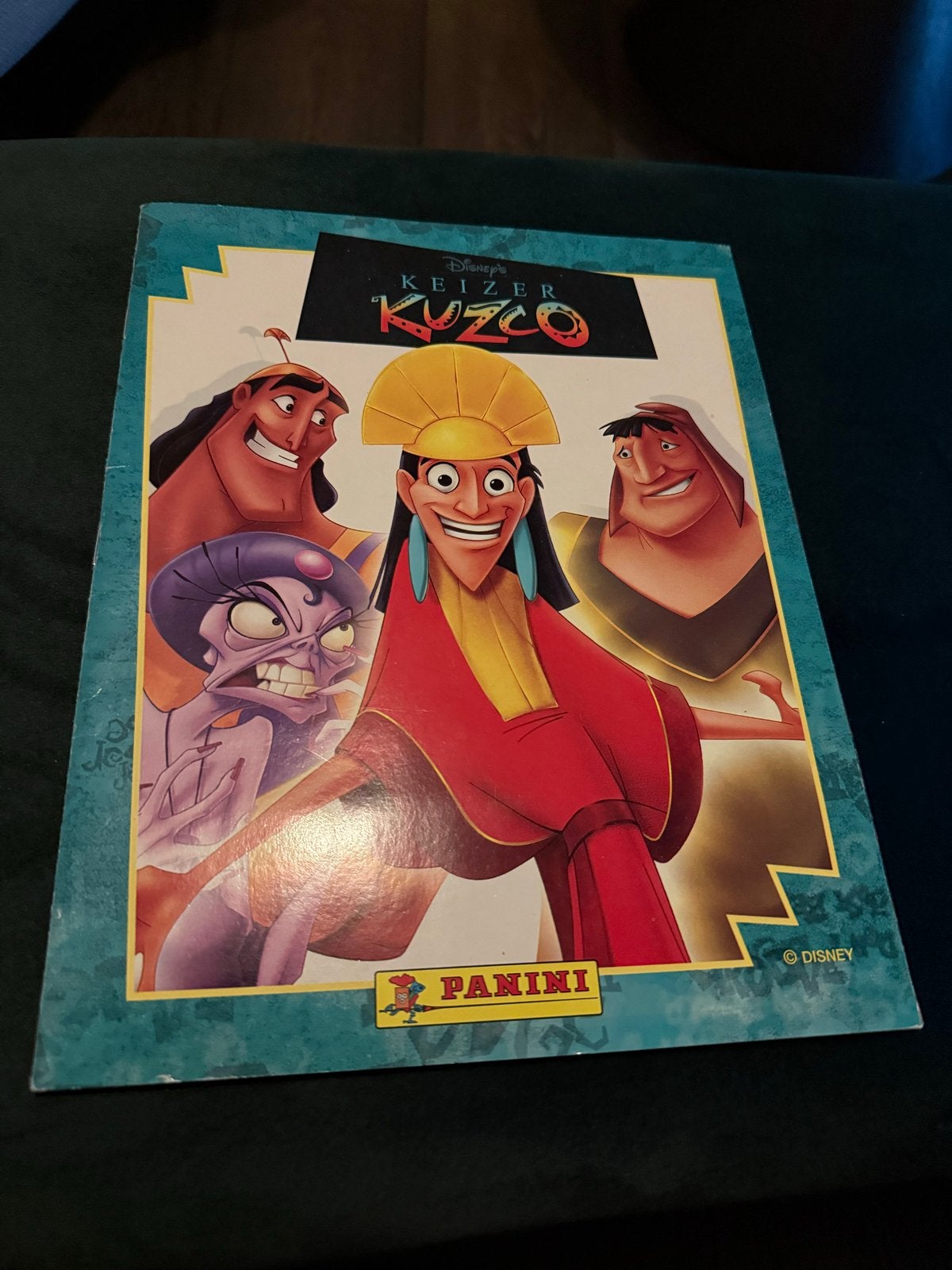 Compleet Panini album Disney's Keizer Kuzco in prima staat, Ophalen of Verzenden, Gebruikt, Stickers en Plaatjes