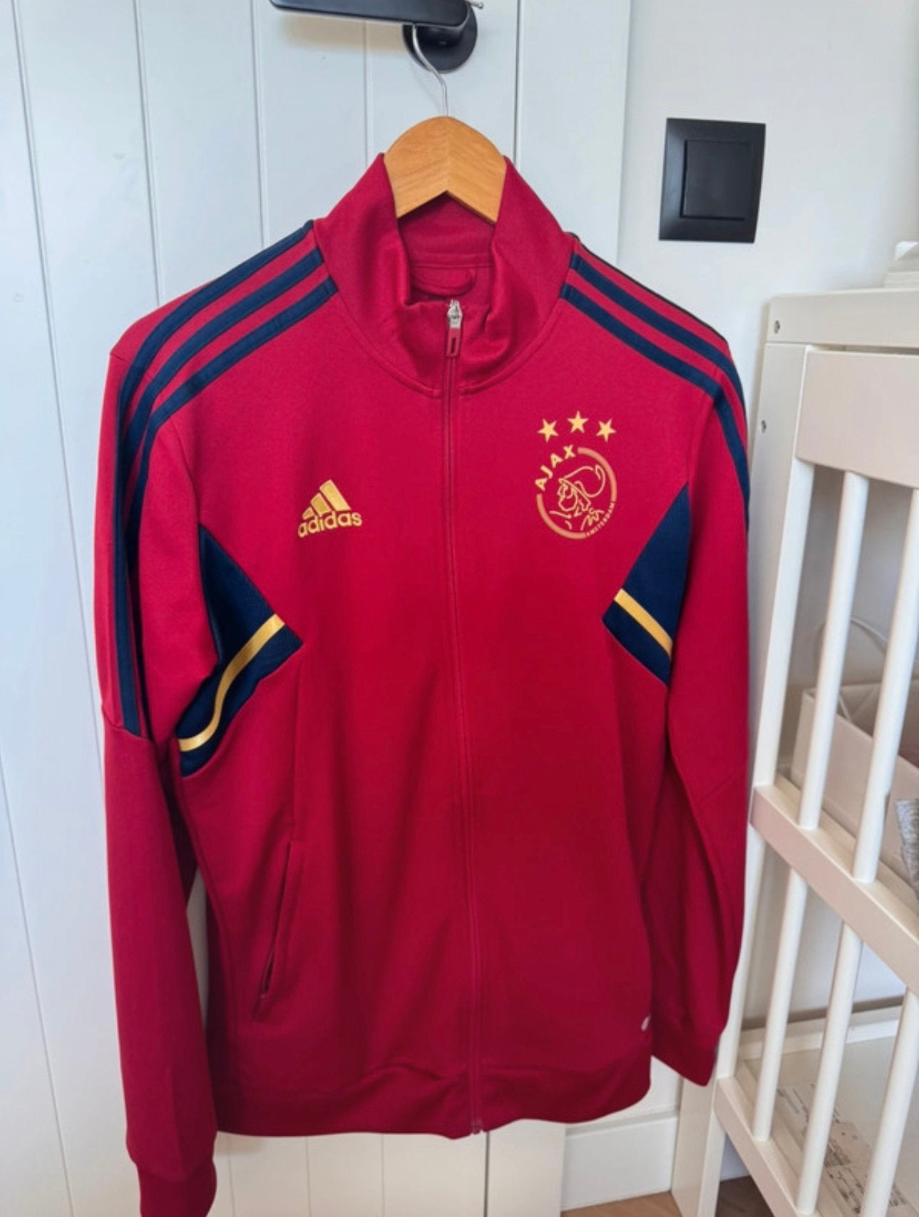 Adidas Ajax Amsterdam trainingsshirt maat M, Maat 48/50 (M), Ophalen of Verzenden, Zo goed als nieuw, Voetbal