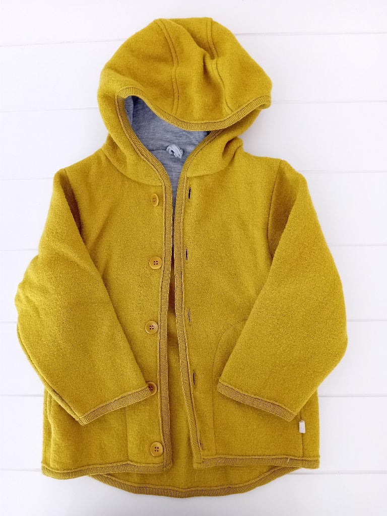 Disana Natur wollen jasje okergeel / curry, Kinderen en Baby's, Kinderkleding | Maat 104, Ophalen of Verzenden, Gebruikt, Jongen of Meisje