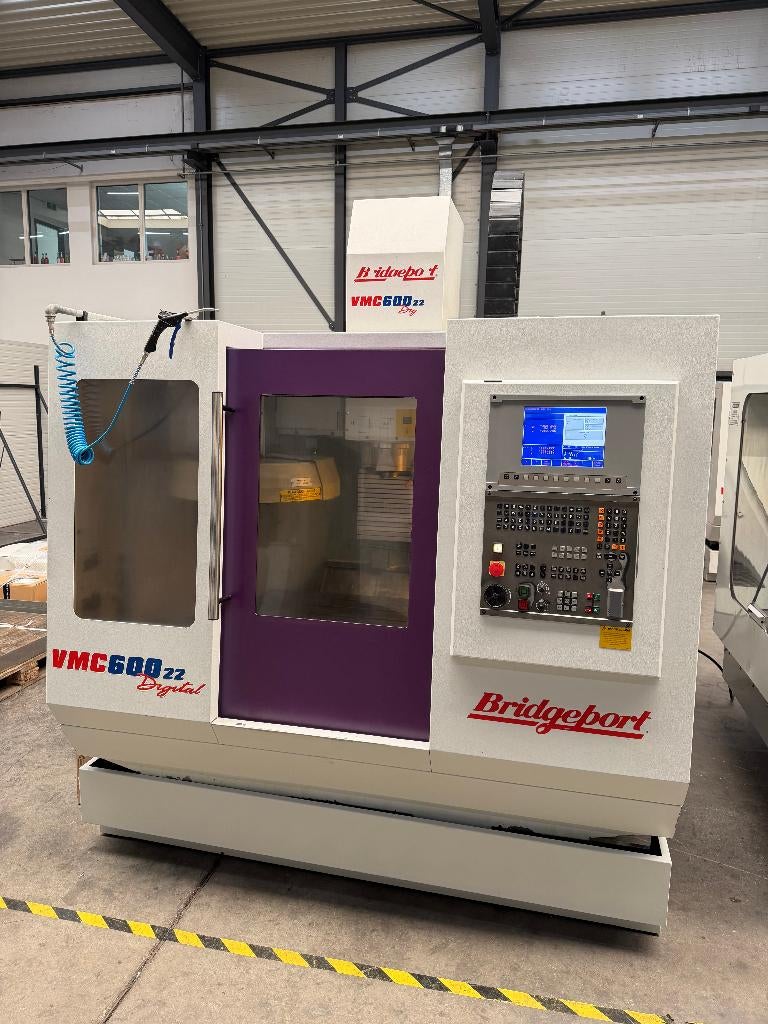 Bridgeport VMC600/22, Doe-het-zelf en Verbouw, Draaibanken, Ophalen of Verzenden, Freesbank, Computergestuurd (Cnc), Gebruikt