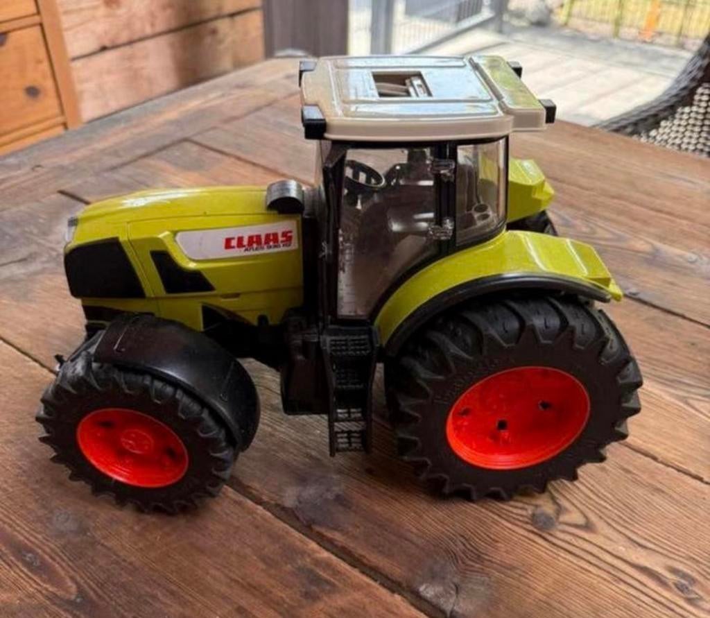 Bruder tractor traktor trekker, Ophalen, Zo goed als nieuw