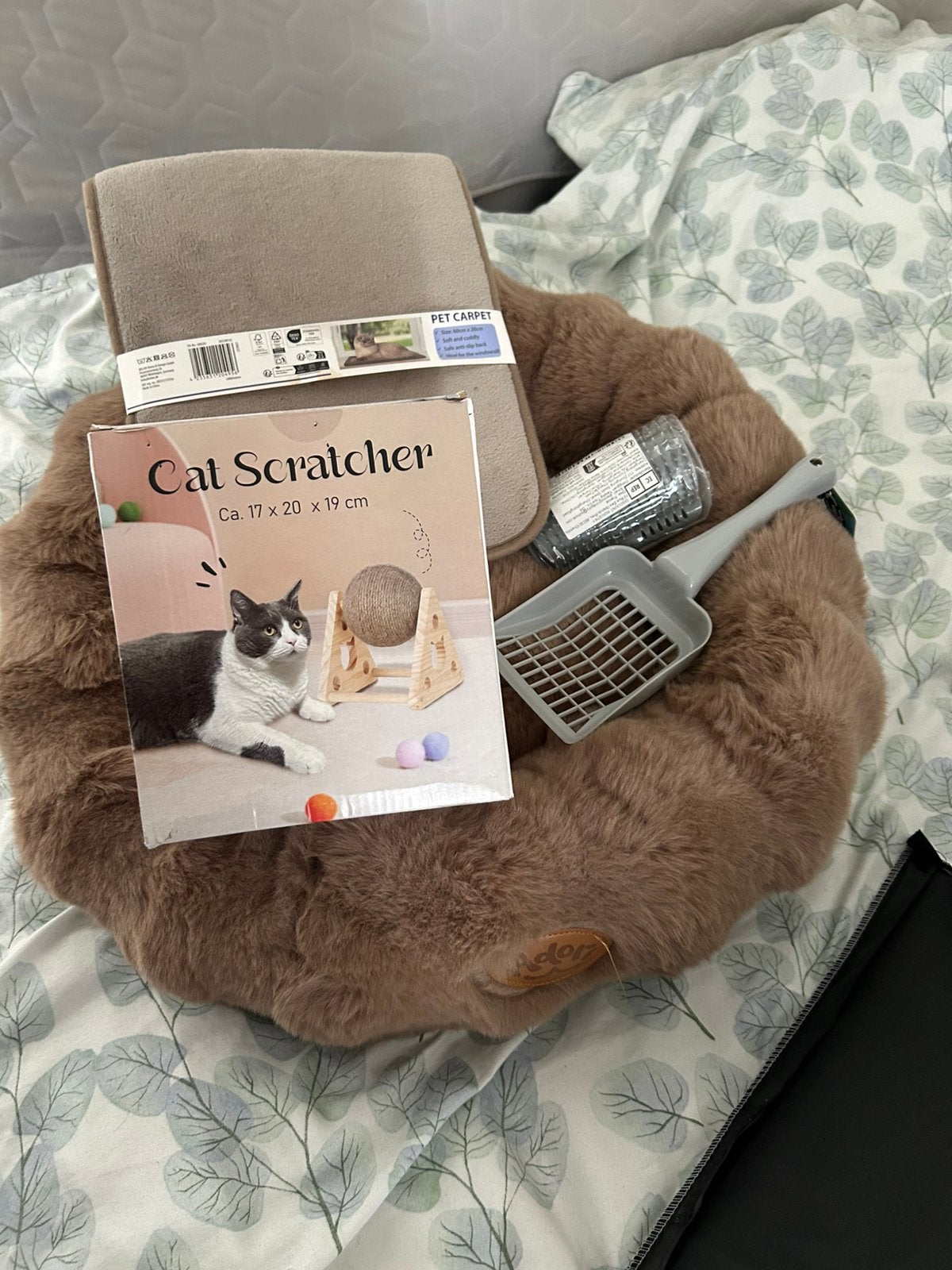katten spullen, Ophalen, Zo goed als nieuw, Gehele gezicht