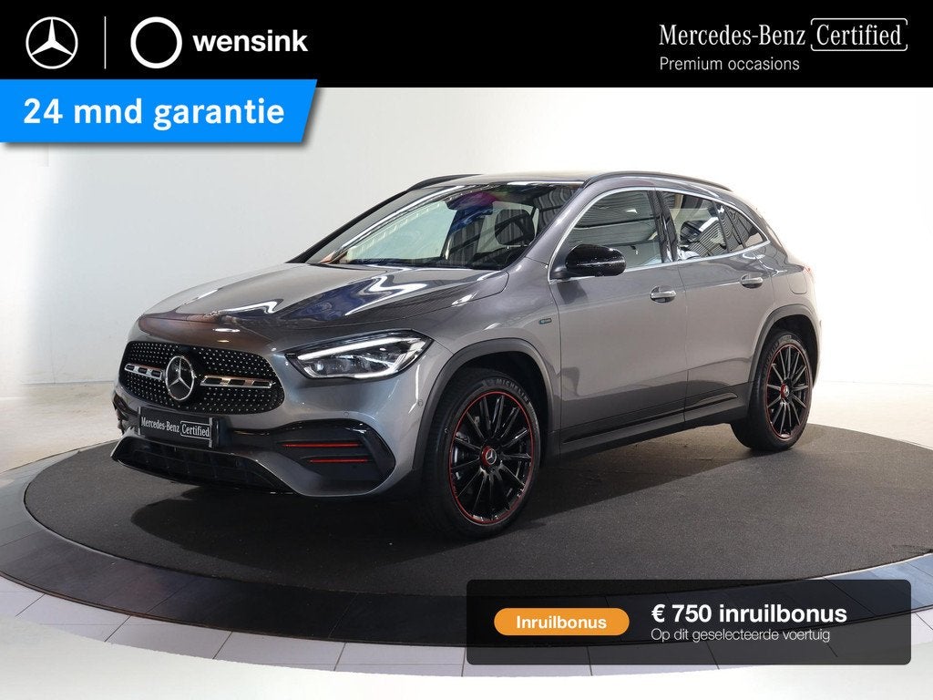 Mercedes-Benz GLA-klasse 250 e AMG Line | Premium plus | Edi, Auto's, Mercedes-Benz, 16 kWh, Leder en Stof, Hybride Elektrisch/Benzine