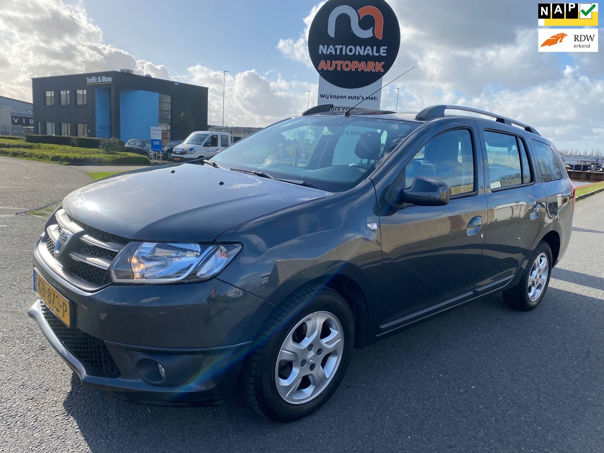 Dacia Logan MCV 2016 * 0.9 TCe Easy-R Lauréate * AUTOMAAT *, 898 cc, Euro 6, Start-stop-systeem, 1110 kg