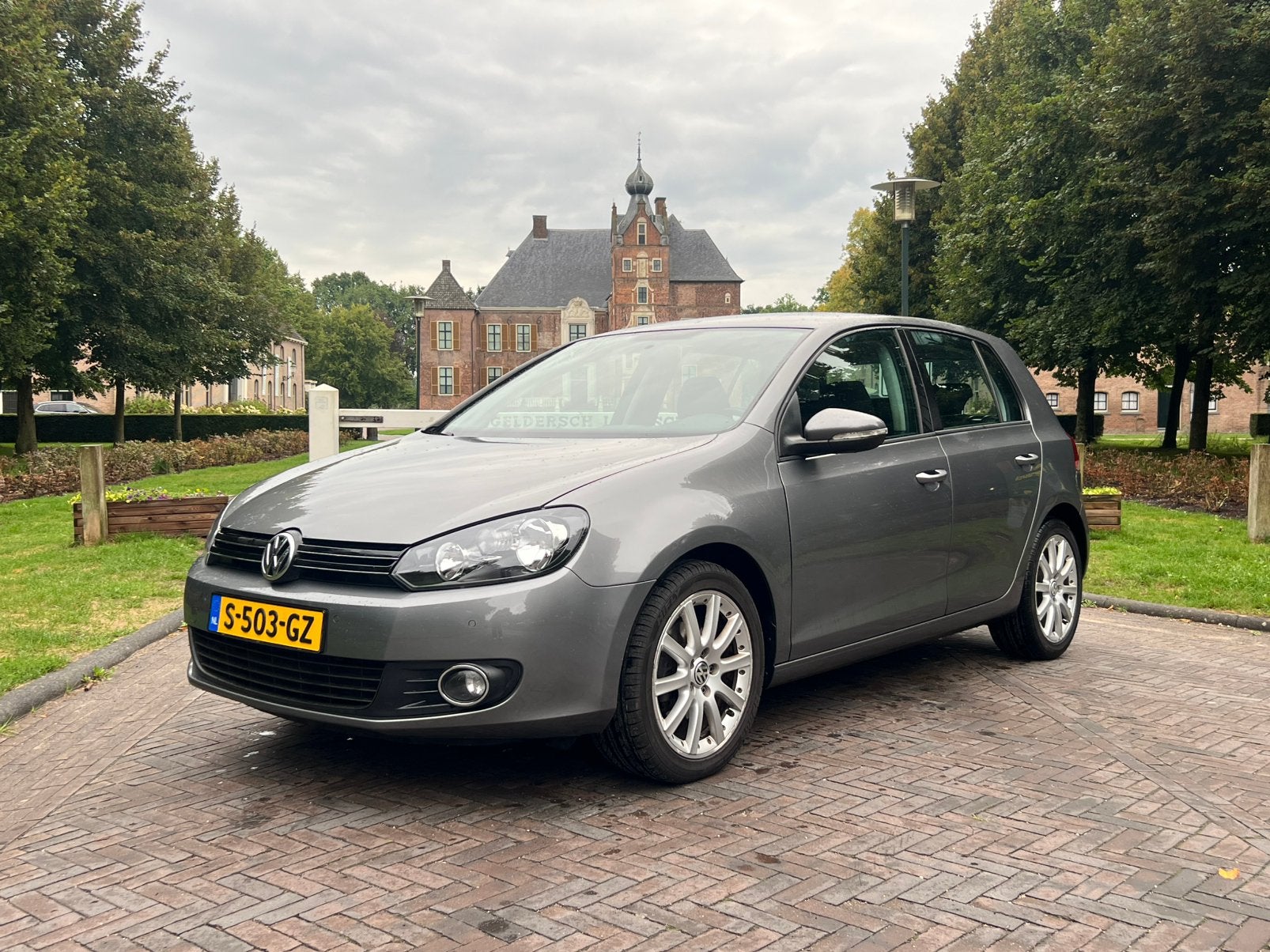 Volkswagen Golf 1.4 TSI 90KW 5D 2011 Grijs, Auto's, Volkswagen, Stof, Zwart, 4 cilinders, Automatische klimaatregeling
