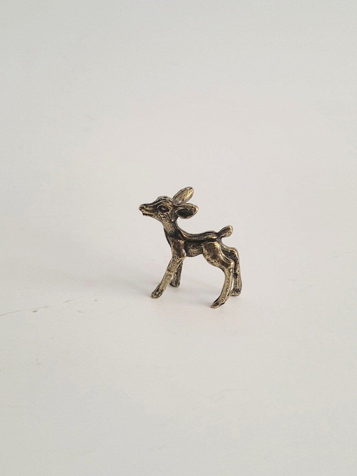 schattig miniatuur beeldje hertje messing letterbak, Ophalen of Verzenden