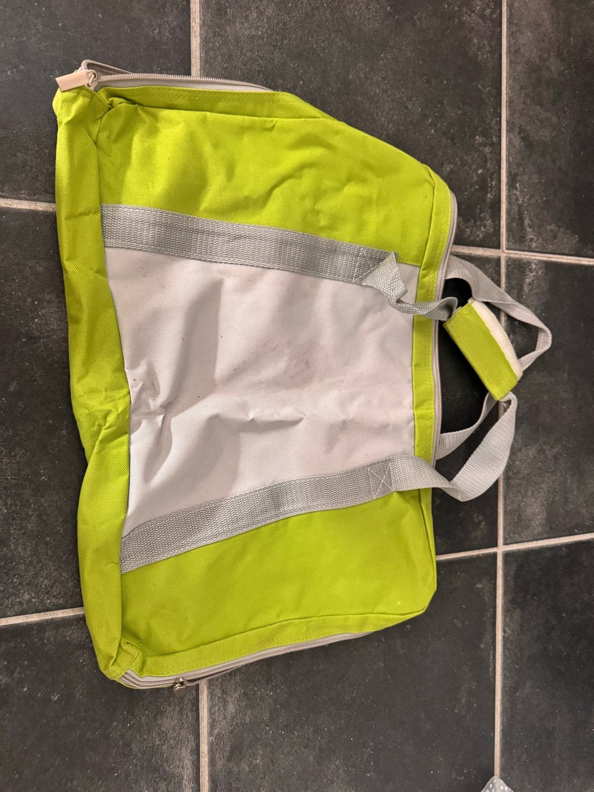 Handige opvouwbare tas - Ideaal voor reizen en opslag, 40 tot 60 cm, Gebruikt, 20 tot 30 cm, Ophalen of Verzenden