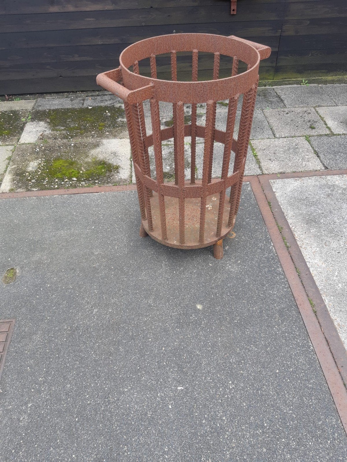 vuurkorf, groot, degelijk,  mooi, sterk, Ophalen, Gebruikt, Vuurkorf