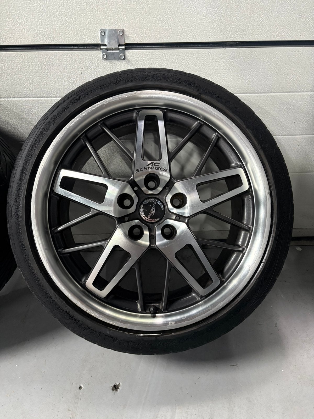 Ac Schnitzer 18 inch velgen, Ophalen