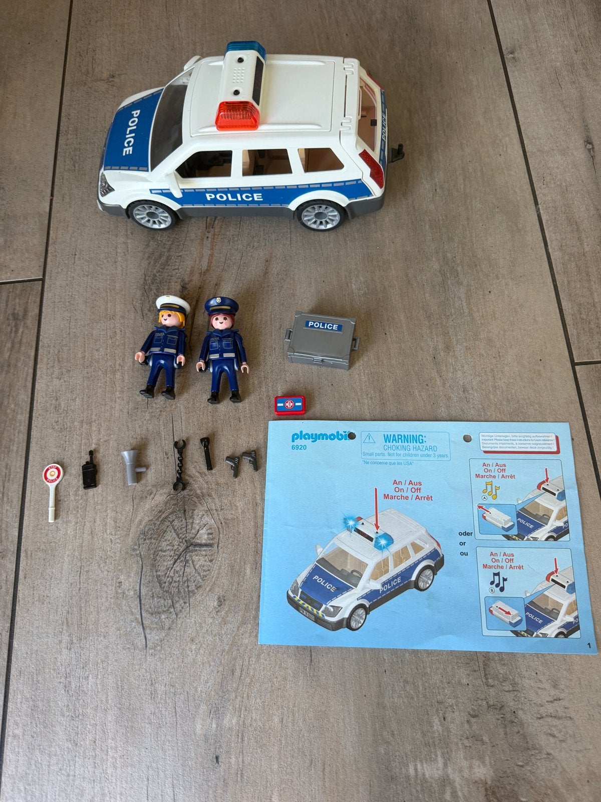 Playmobil Politieauto met Figuren en Accessoires, Complete set, Voertuig, Ophalen of Verzenden, Zo goed als nieuw