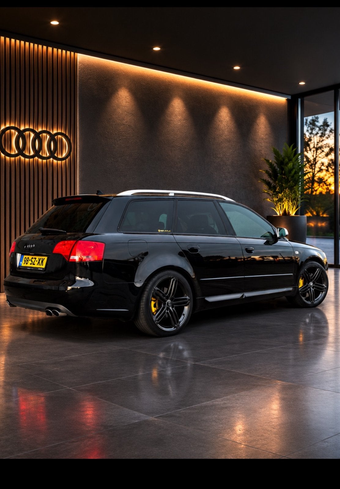 Audi S4 4.2 253KW Avant Quattro AUT 2006 Zwart, Auto's, Audi, Automaat, 1730 kg, Zwart, Stationwagon