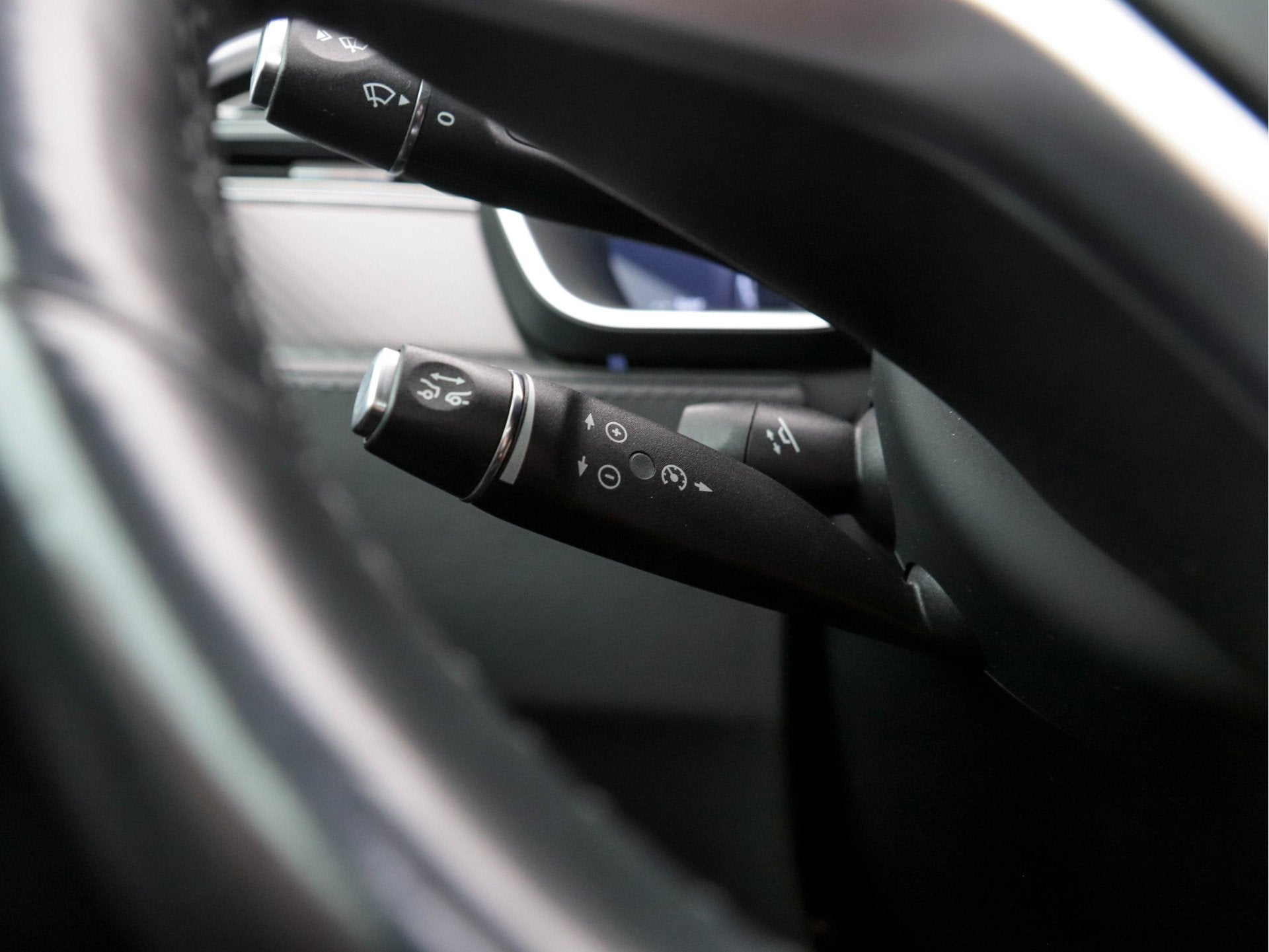 Foto 20 van Tesla Model S P85D Performance-Pack AWD [ 3-Fase-17kW ] (INC