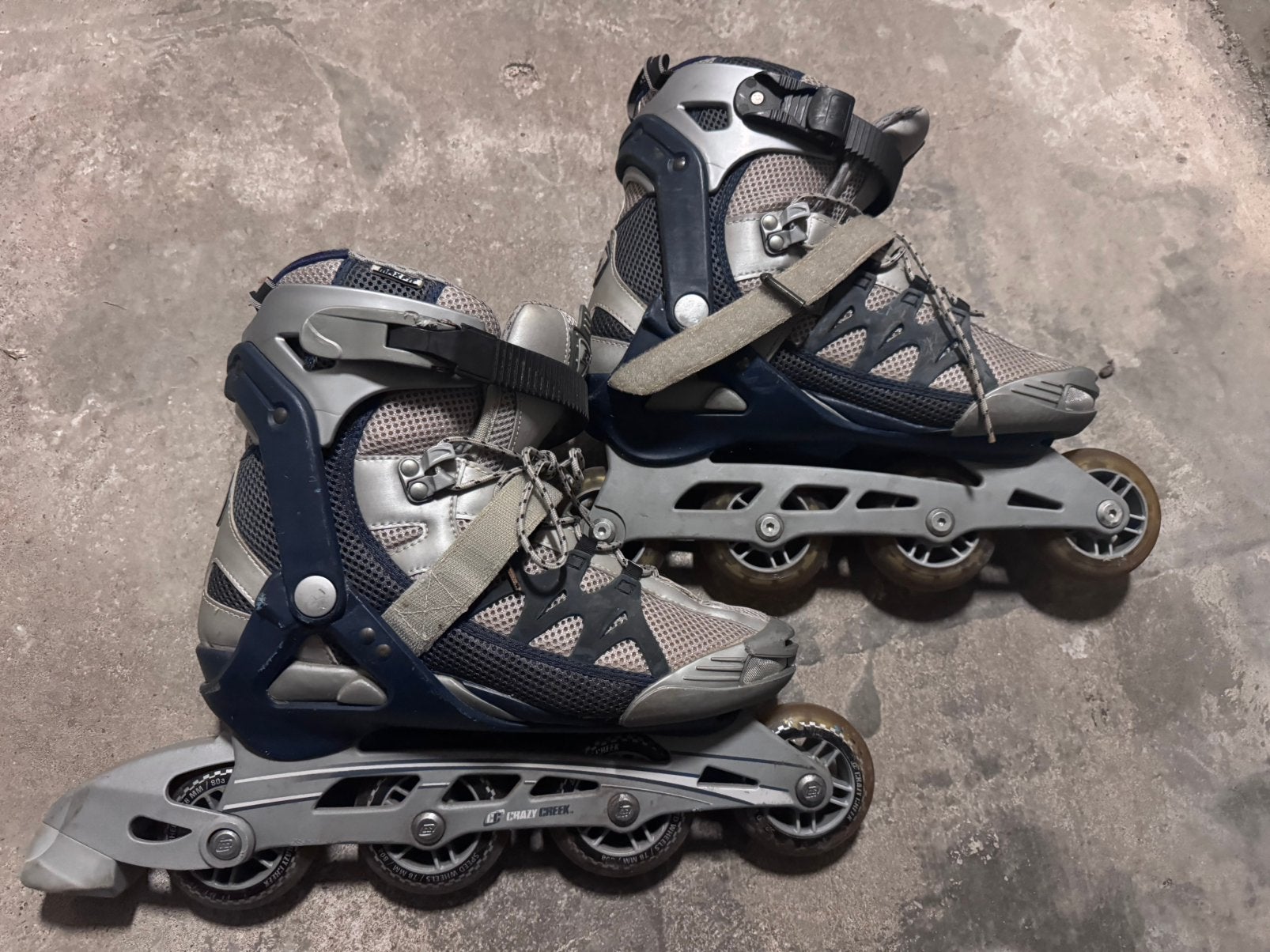 Skeelers 42/43 maat, Sport en Fitness, Skeelers, Ophalen of Verzenden, Gebruikt, Inline skates 4 wielen