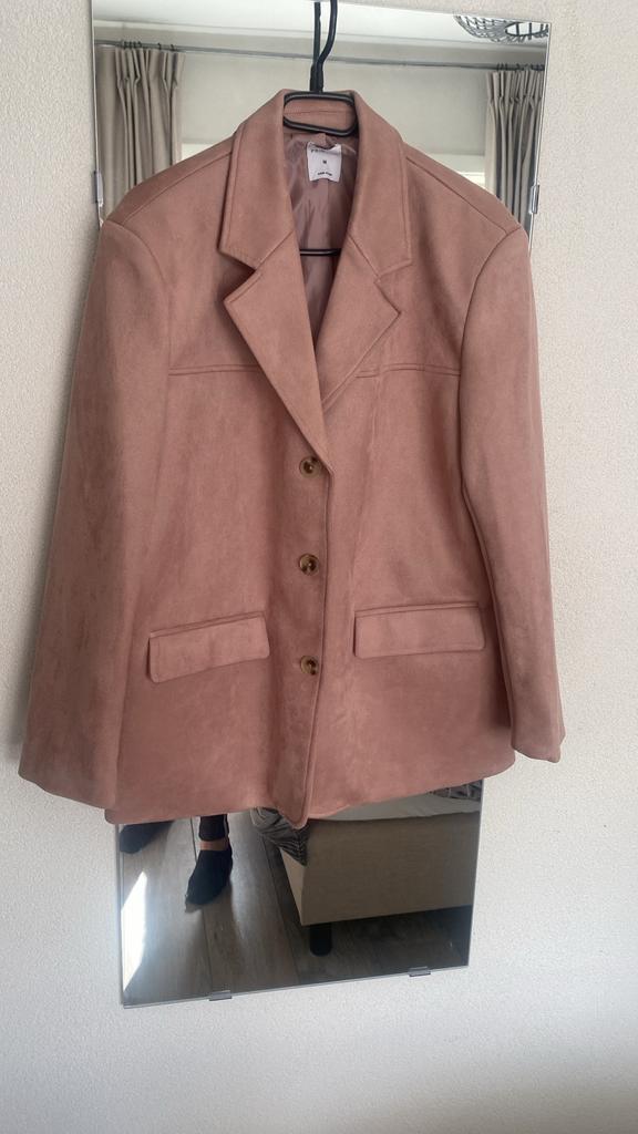 Blazer oud roze suède look, valt als M/L, Ophalen of Verzenden, Zo goed als nieuw, Maat 38/40 (M), Roze