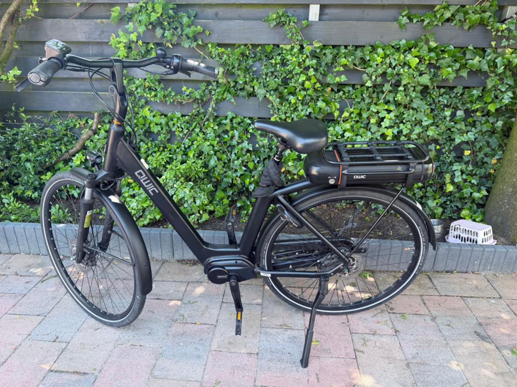 Qwic Premium MN7D elektrische fiets, Ophalen, Qwic, Zo goed als nieuw, 47 tot 51 cm