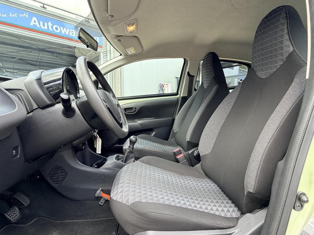 Peugeot 108 1.0 e-VTi Active | Airco | 5DRS | Bluetooth | Go, Auto's, Peugeot, Voorwielaandrijving, Stof, Gebruikt, 4 stoelen