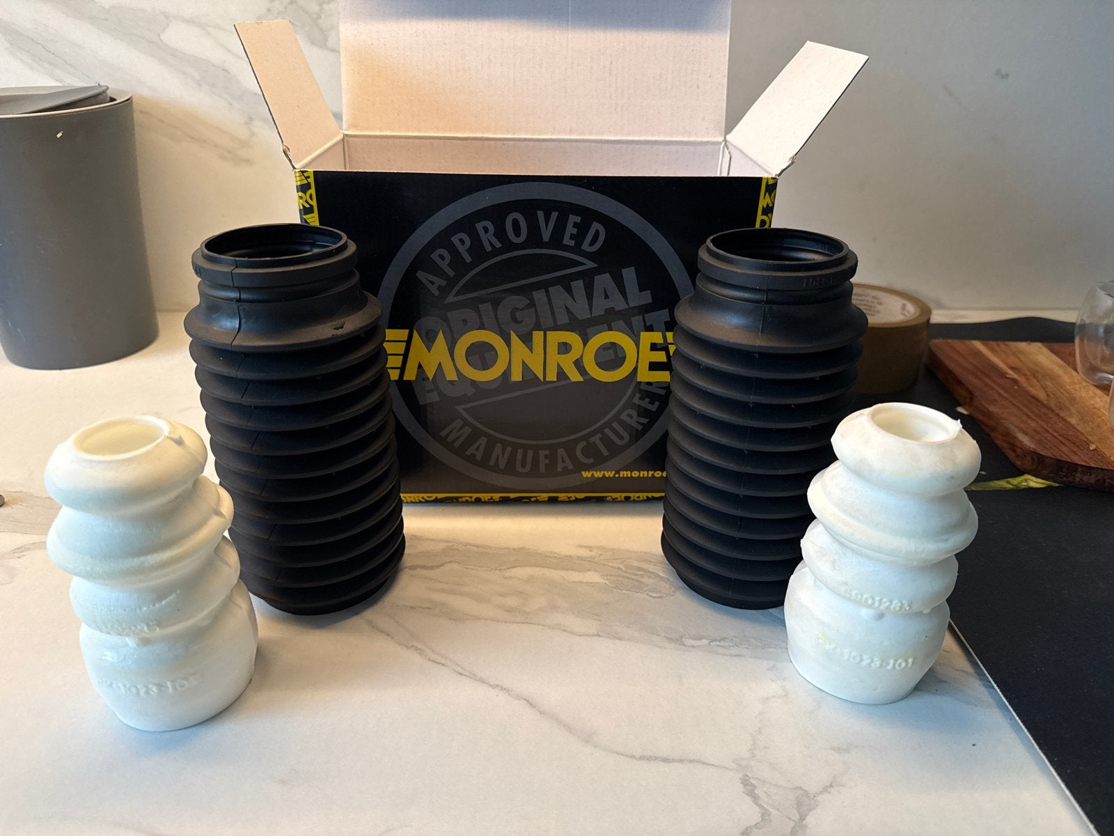 Monroe stofhoes schokbreker PK099 - Nieuw, verkeerd besteld, Ophalen of Verzenden, Nieuw, Universele onderdelen