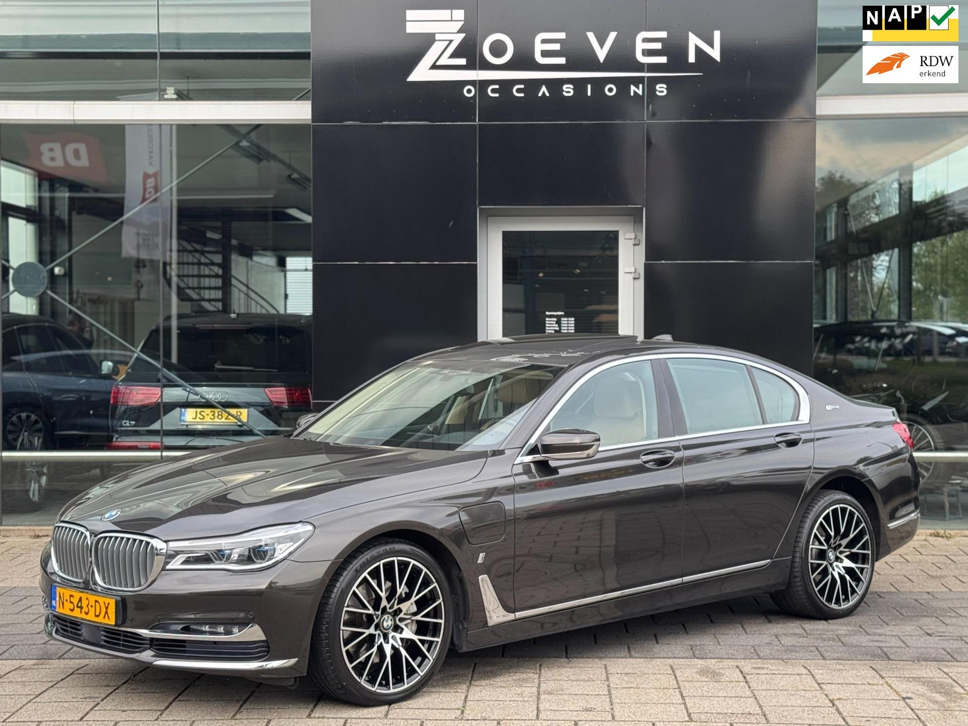 BMW 7-serie 740e iPerformance, Auto's, BMW, Automaat, 1998 cc, Achterwielaandrijving, Gebruikt