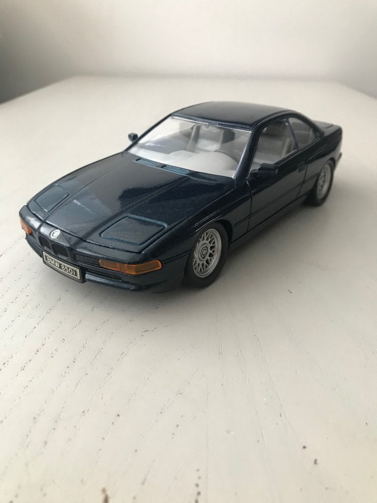 BMW 850 i Welly 1:24, Hobby en Vrije tijd, Modelauto's | 1:24, Ophalen of Verzenden, Zo goed als nieuw, Welly