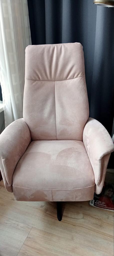 Roze Relaxfauteuil - Comfortabel en Stijlvol, Ophalen, Gebruikt, 75 tot 100 cm, Stof