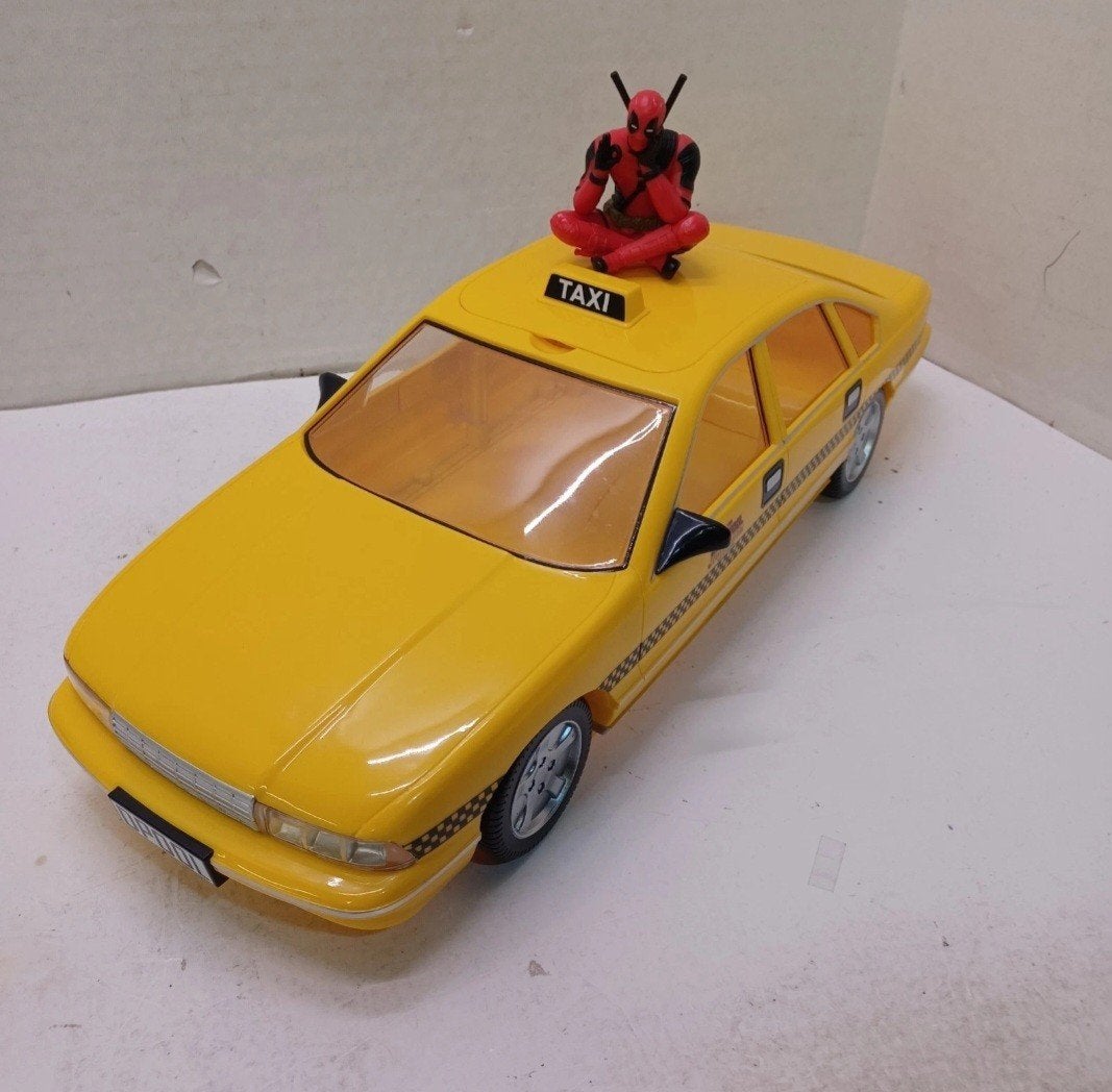 Deadpool Taxi Deadpool & Wolverine Film Grote Popcorn emmer, Ophalen of Verzenden, Zo goed als nieuw, Film, Beeldje, Replica of Model