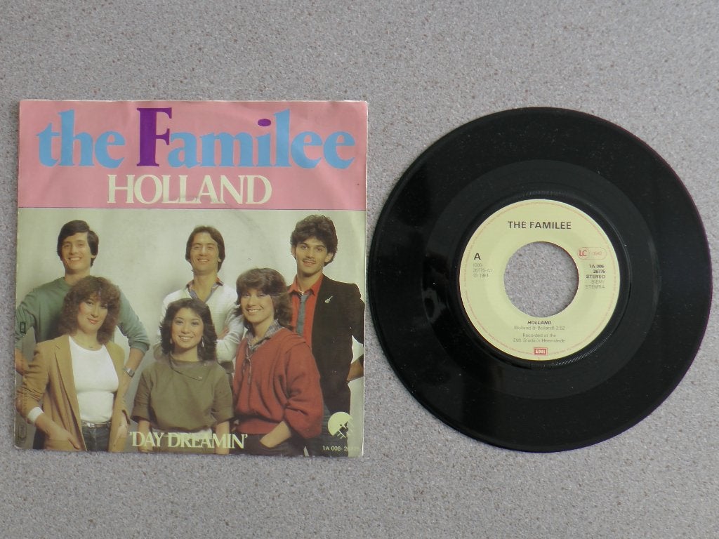 Familee - Holland VINYL SINGLE., Cd's en Dvd's, Vinyl Singles, Gebruikt, 7 inch, Pop, Fotohoes