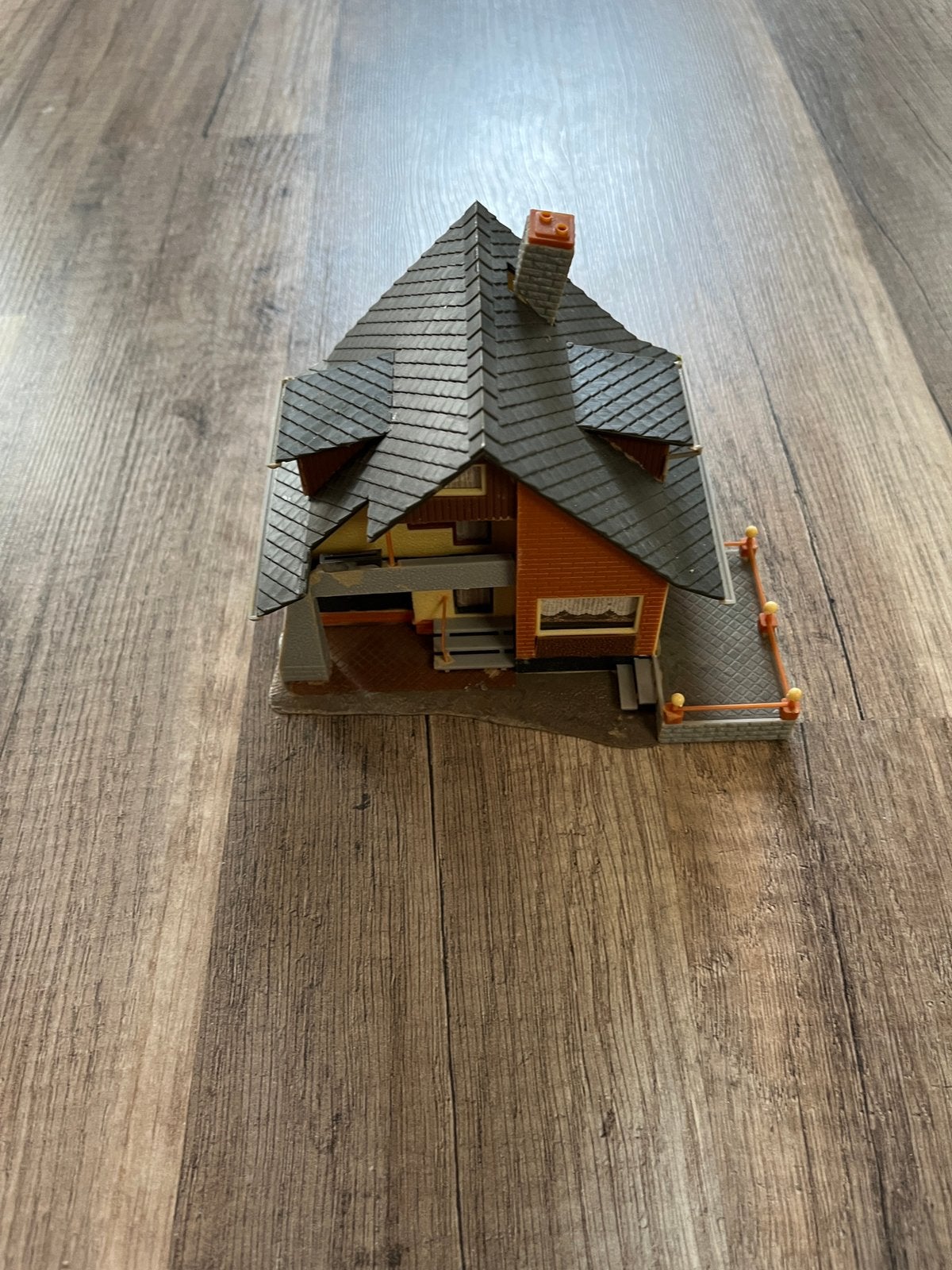 Modelspoor huisje ho, Ophalen, Brug, Tunnel of Gebouw, Overige merken