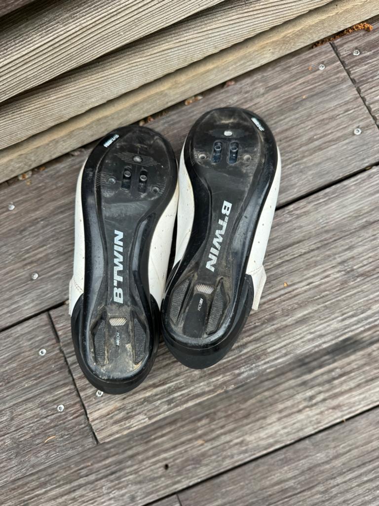 B'Twin 500 Fietsschoenen - Maat 39, Fietsen en Brommers, Ophalen of Verzenden, Gebruikt, Dames, Overige merken