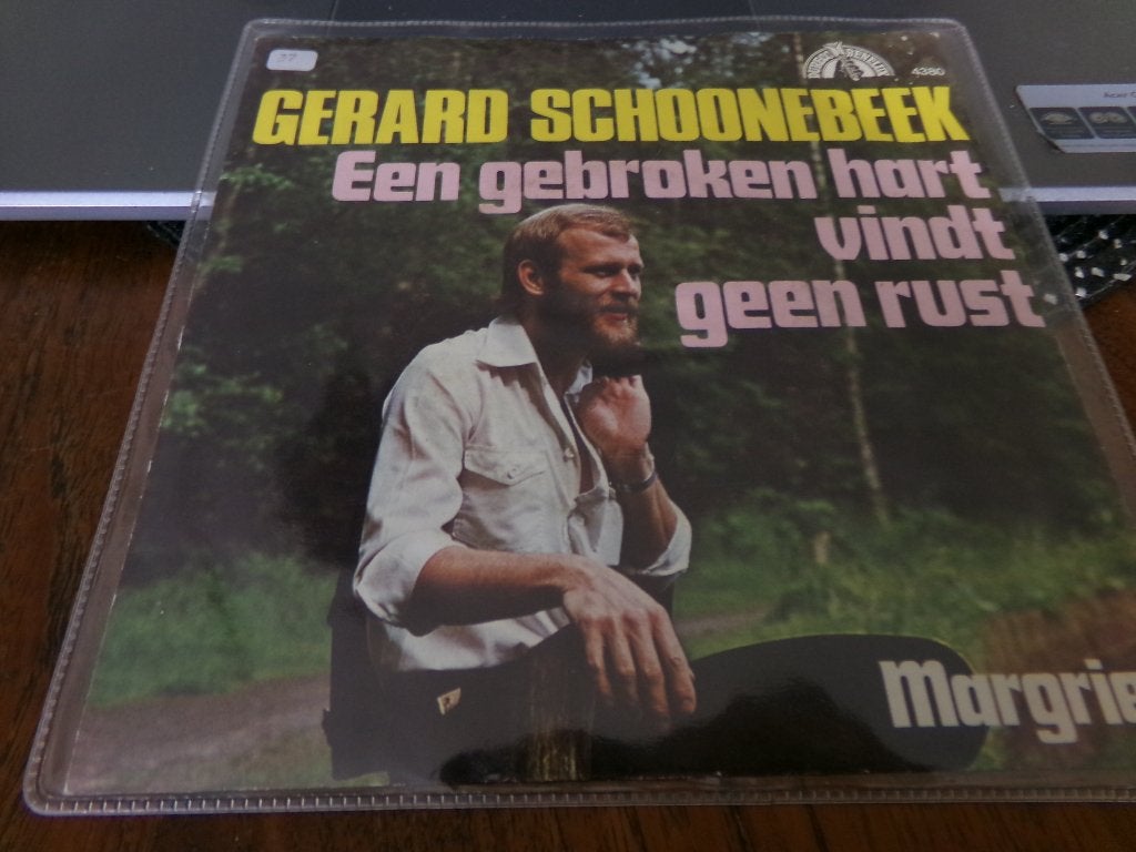 Top - Gerard Schoonebeek – Een Gebroken Hart Vindt Geen Rust, Ophalen of Verzenden, Gebruikt, Nederlandstalig