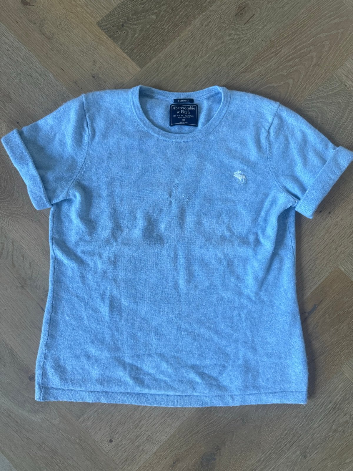 Abercrombie & Fitch 100% Kasjmier Trui - Lichtblauw - XS, Kleding | Dames, Blauw, Ophalen of Verzenden, Zo goed als nieuw, Korte mouw