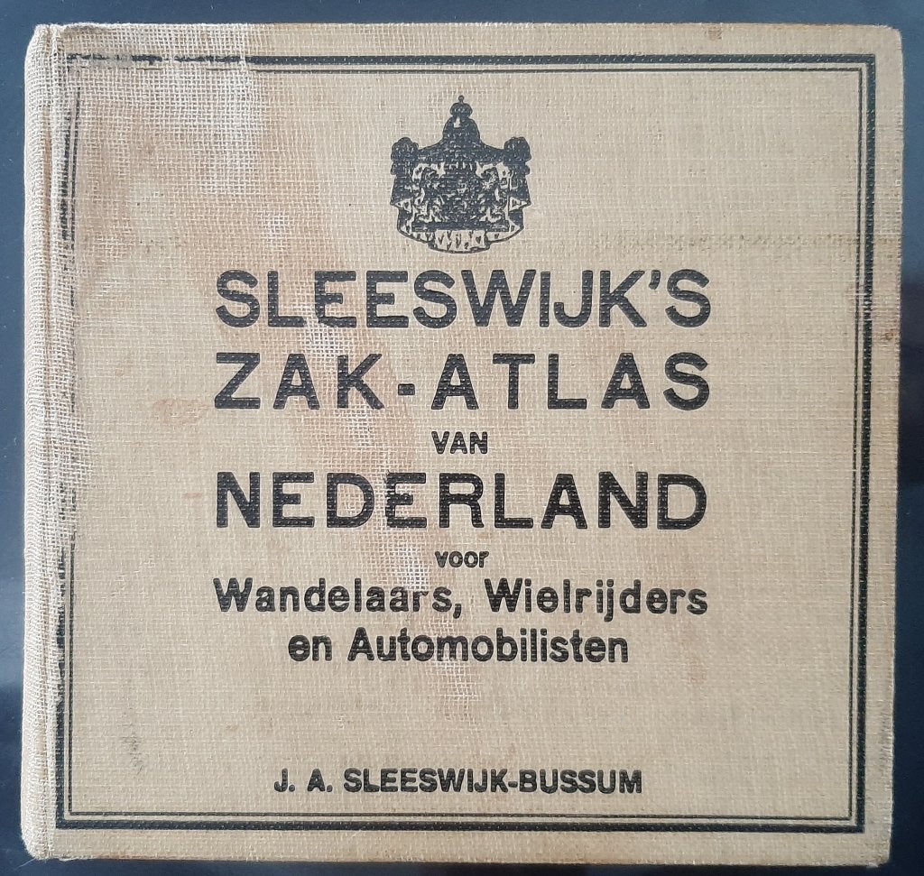 Sleeswijk's Zak-Atlas van Nederland (J.A.Sleeswijk), Gelezen, Overige atlassen, Ophalen of Verzenden, 1800 tot 2000