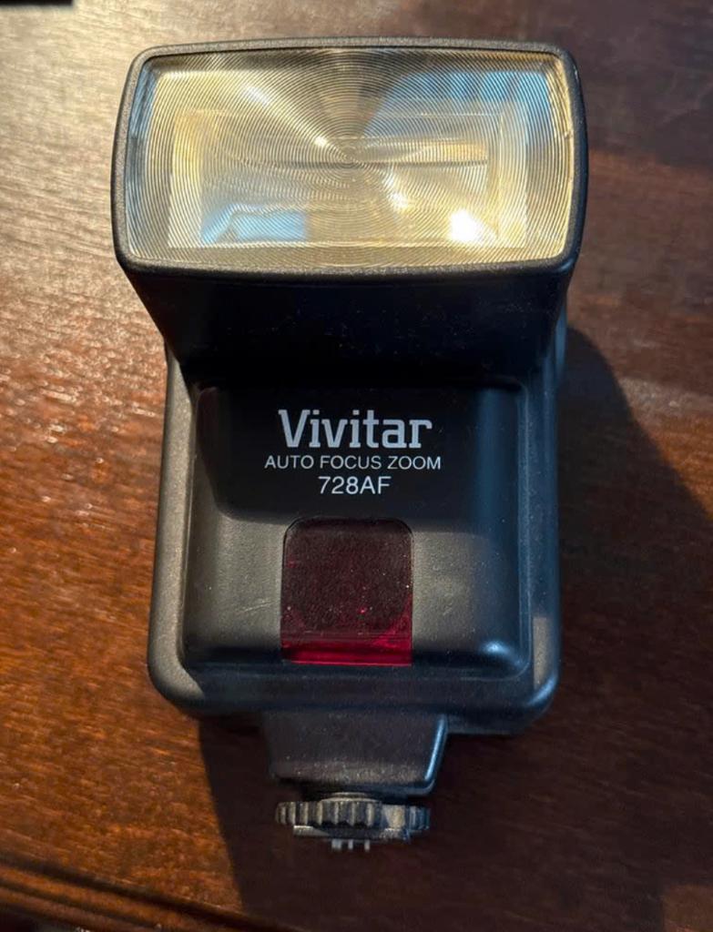 Vivitar Autofocus Zoom 728AF Flitser, Audio, Tv en Foto, Fotografie | Flitsers, Gebruikt, Overige merken, Kantelbaar, Ophalen of Verzenden