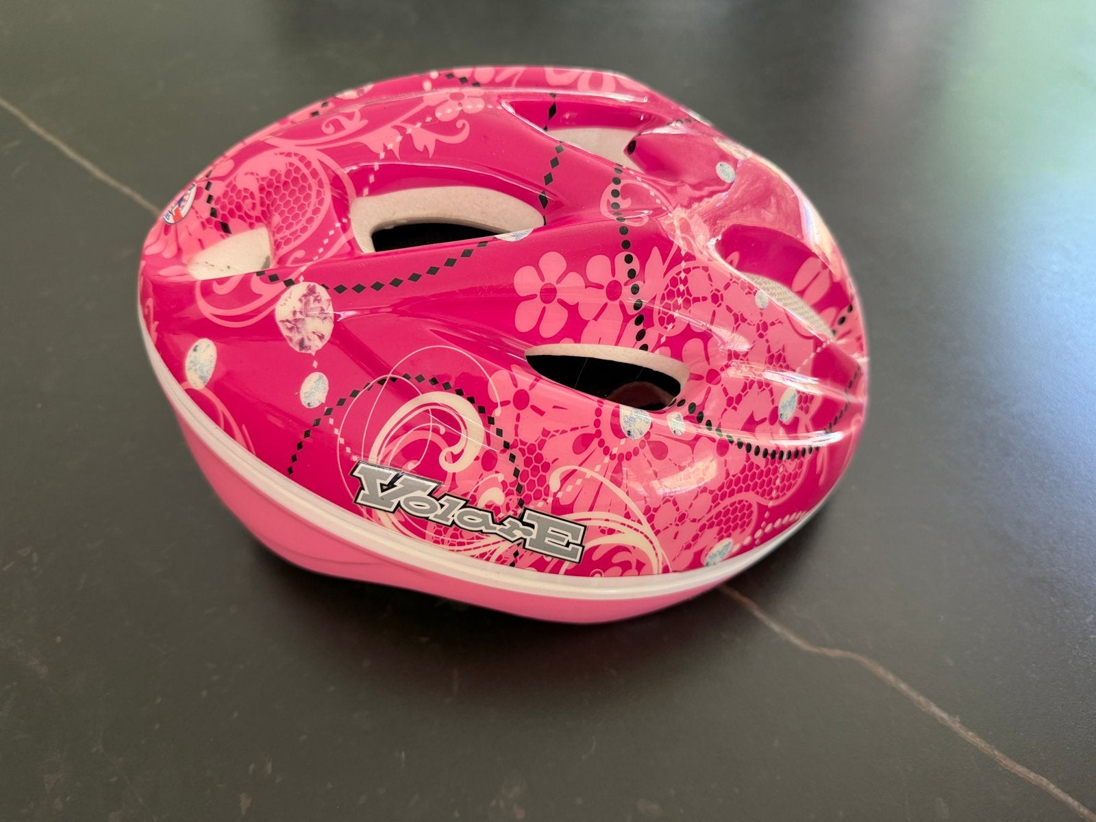 Roze kinderhelm met bloemenprint - Gratis!, Ophalen, Gebruikt, Overige maten, Meisje